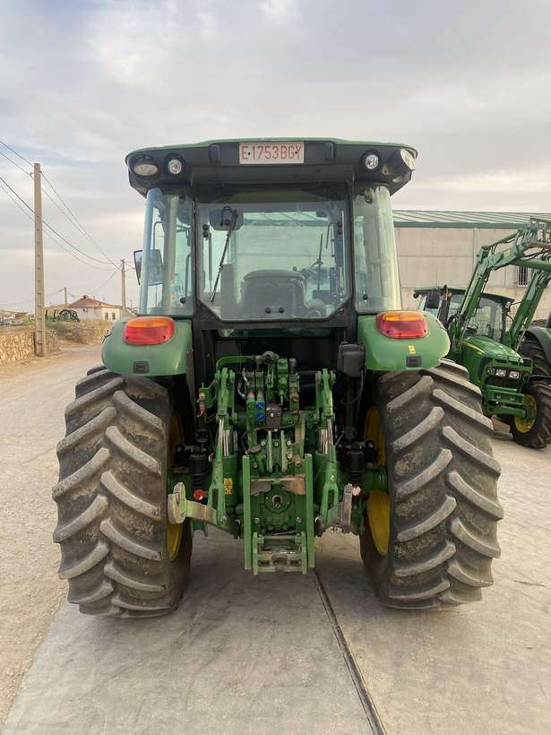 John Deere 5125R, foto 4