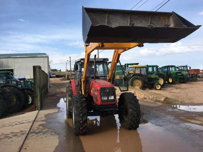 Massey Ferguson 4260, foto 2