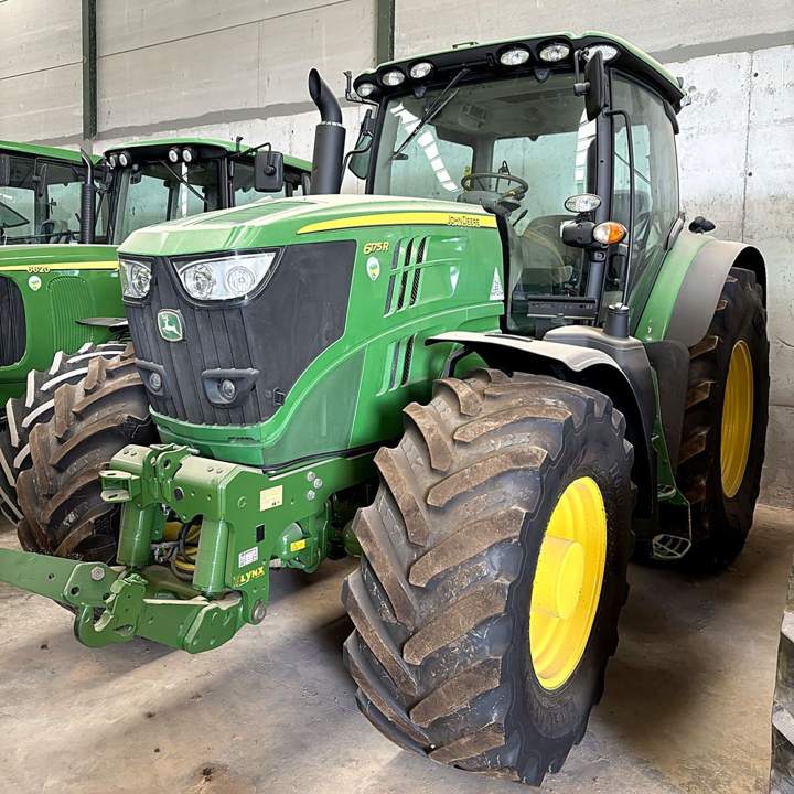 John Deere 6175R