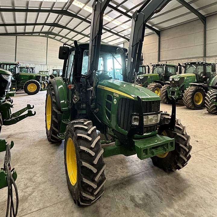 John Deere 6330