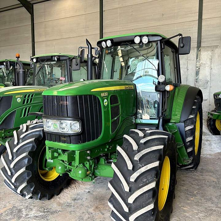 John Deere 6630